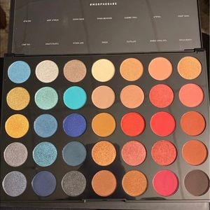 Morphe palette